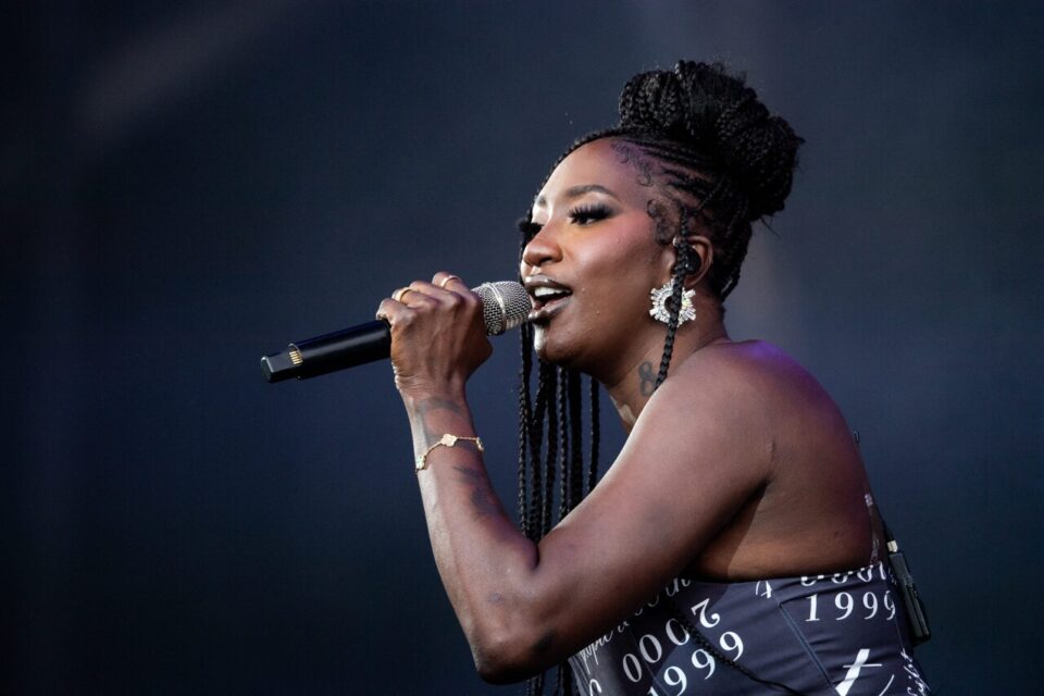 Aya Nakamura se produira au Stade de France le 30 mai, lors d'une soirée exceptionnelle à Paris