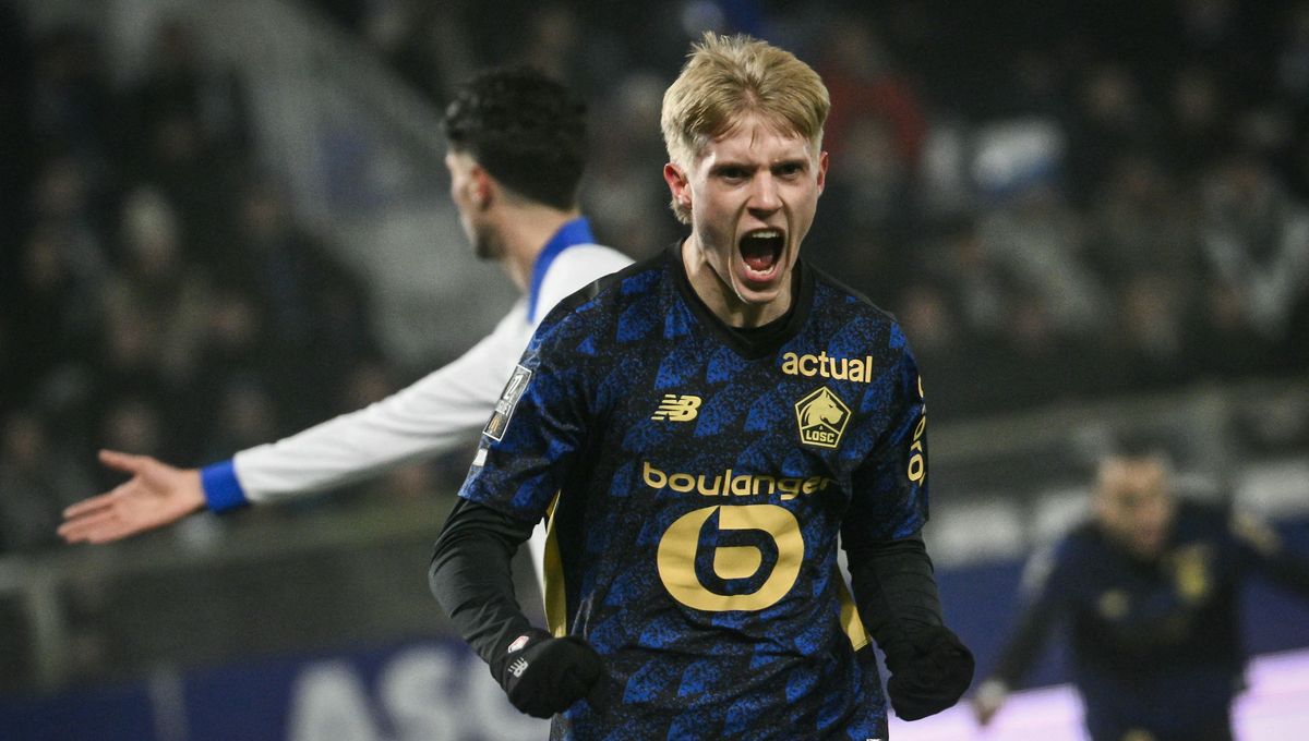 Célébration des joueurs du LOSC après leur victoire à Auxerre