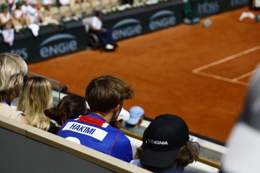 Quelques maillots du PSG dévoilés en tribunes cette semaine à Roland-Garros