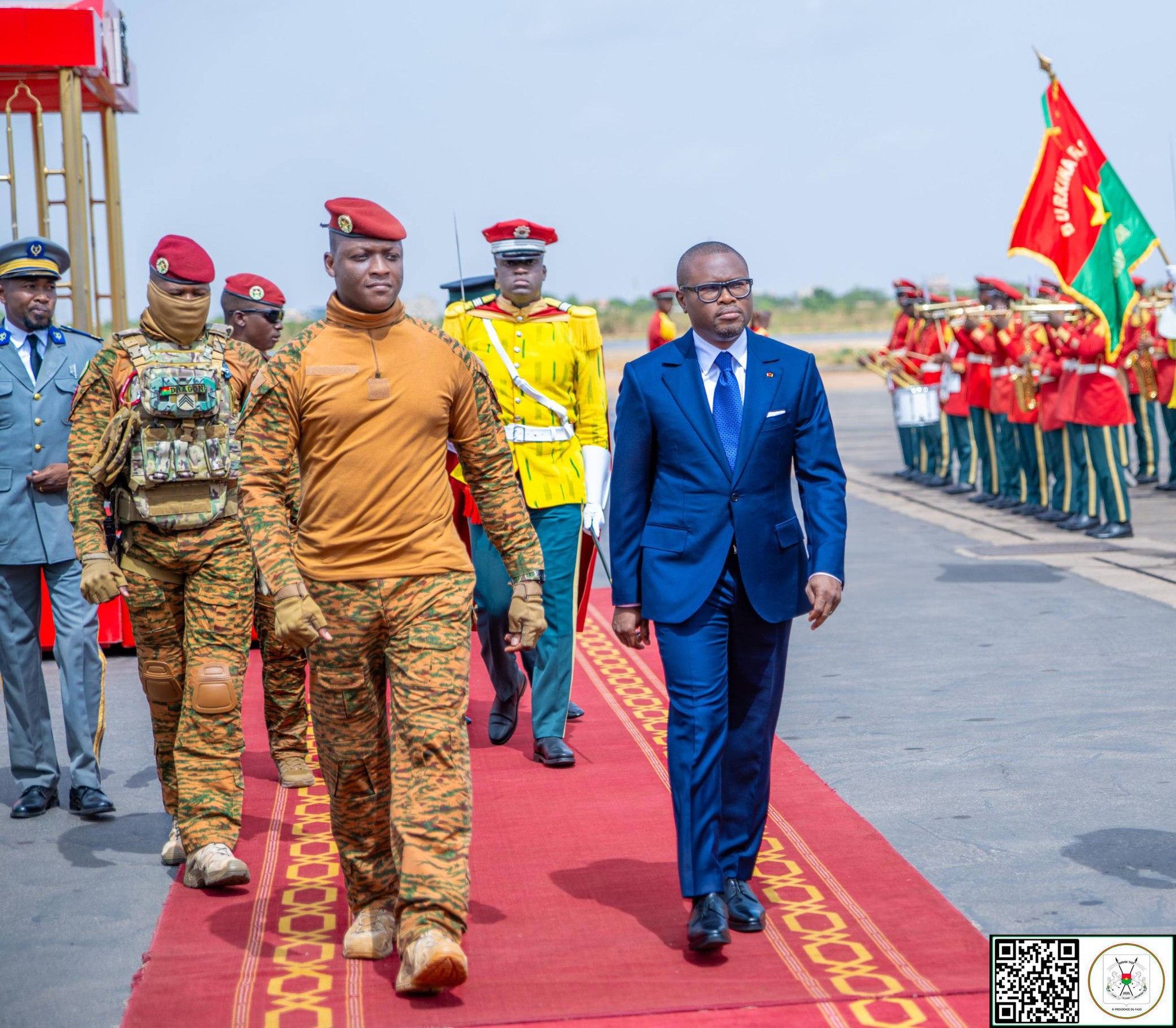Le Capitaine Ibrahim Traoré accueillant Romuald Wadagni