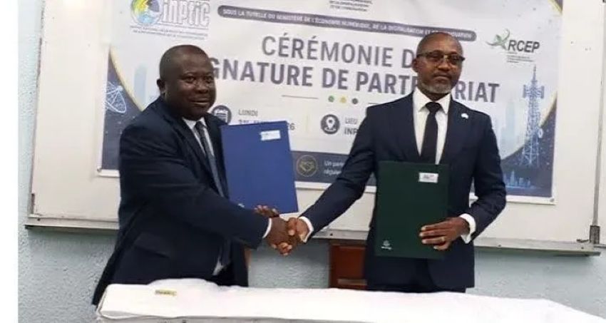 Signature de la convention entre l’INPTIC et l’ARCEP