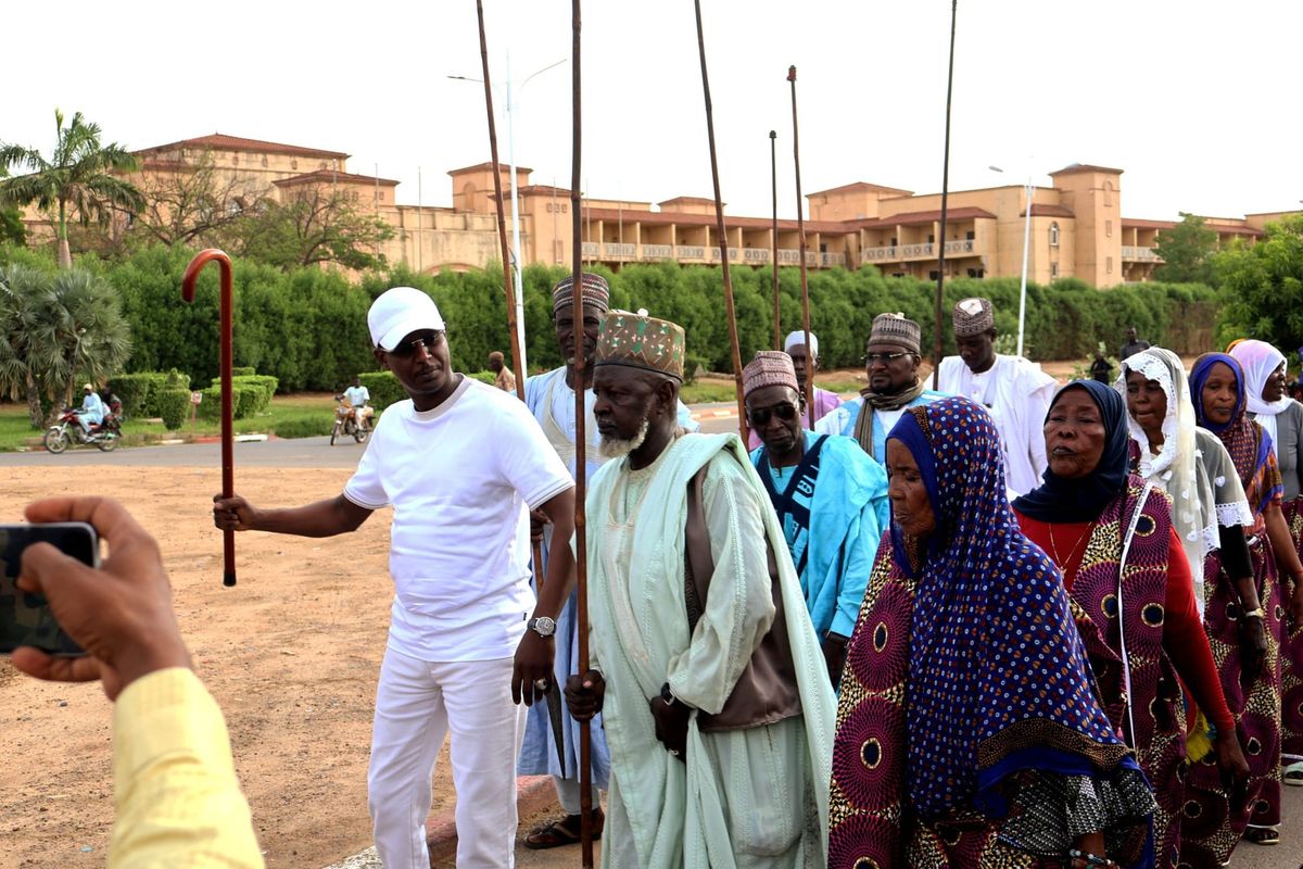 fête de la musique 2026 au Tchad : scène de célébration dans les rues de N'Djamena