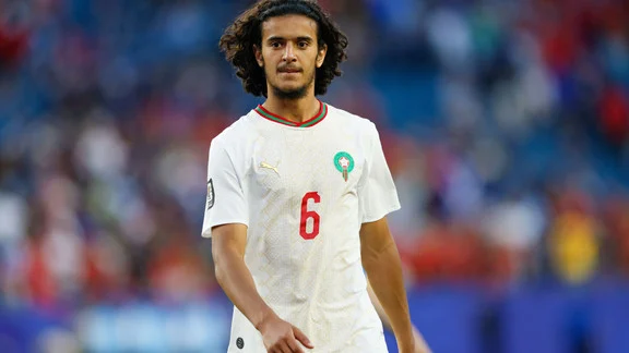 Ayyoub Bouaddi, milieu de terrain du LOSC en action