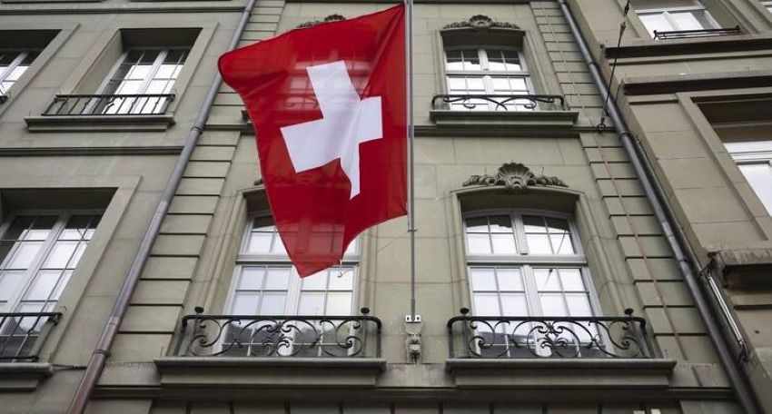 Une banque suisse en activité