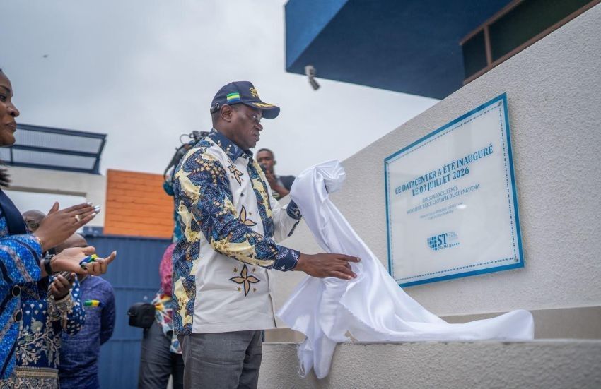 Président Oligui Nguema inaugurant le data center de Nkok