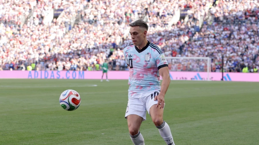 Leandro Trossard en transfert vers Besiktas
