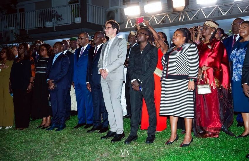 cérémonie du 14 juillet à la résidence de France au Gabon
