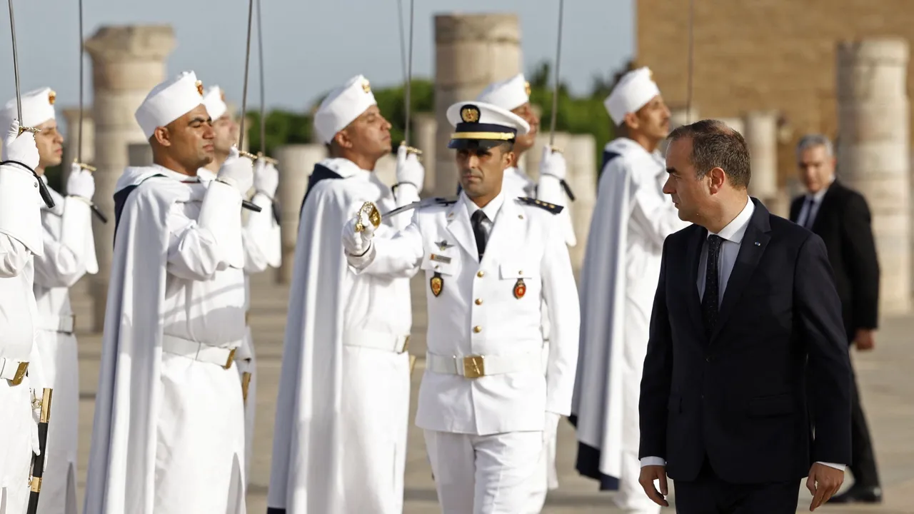 Rencontre diplomatique entre Sébastien Lecornu et Aziz Akhannouch à Rabat