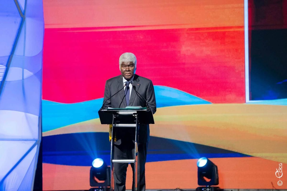 Le Premier ministre ivoirien s'exprime devant des investisseurs à Abidjan