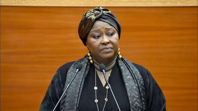Khombole : quand les mots transforment la politique en sacrilège