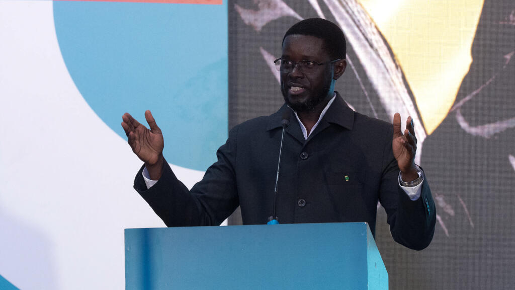 Le président Bassirou Diomaye Faye s'exprime lors du lancement de son parti politique 'Kiiraay, les patriotes républicains' à Dakar, le 25 juillet 2026.