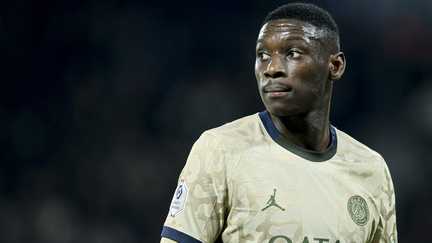 Randal Kolo Muani en action sous les couleurs du PSG lors d'un match de Ligue 1 en janvier 2024