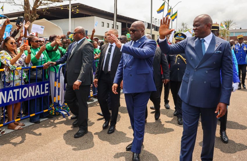Les présidents Oligui Nguema et Félix Tshisekedi lors de leur rencontre à Libreville